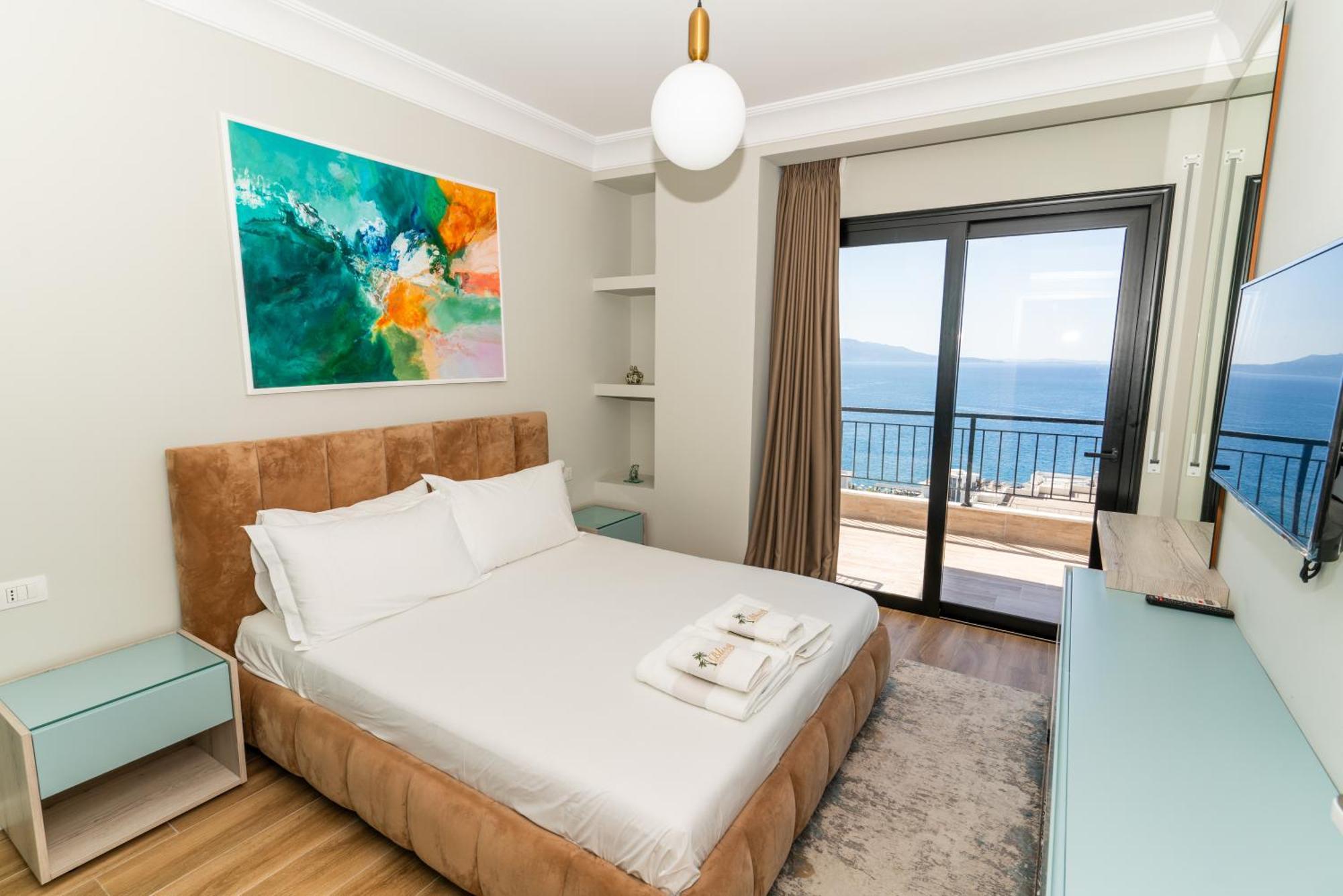 Blissful Apartments Sarande Exterior photo