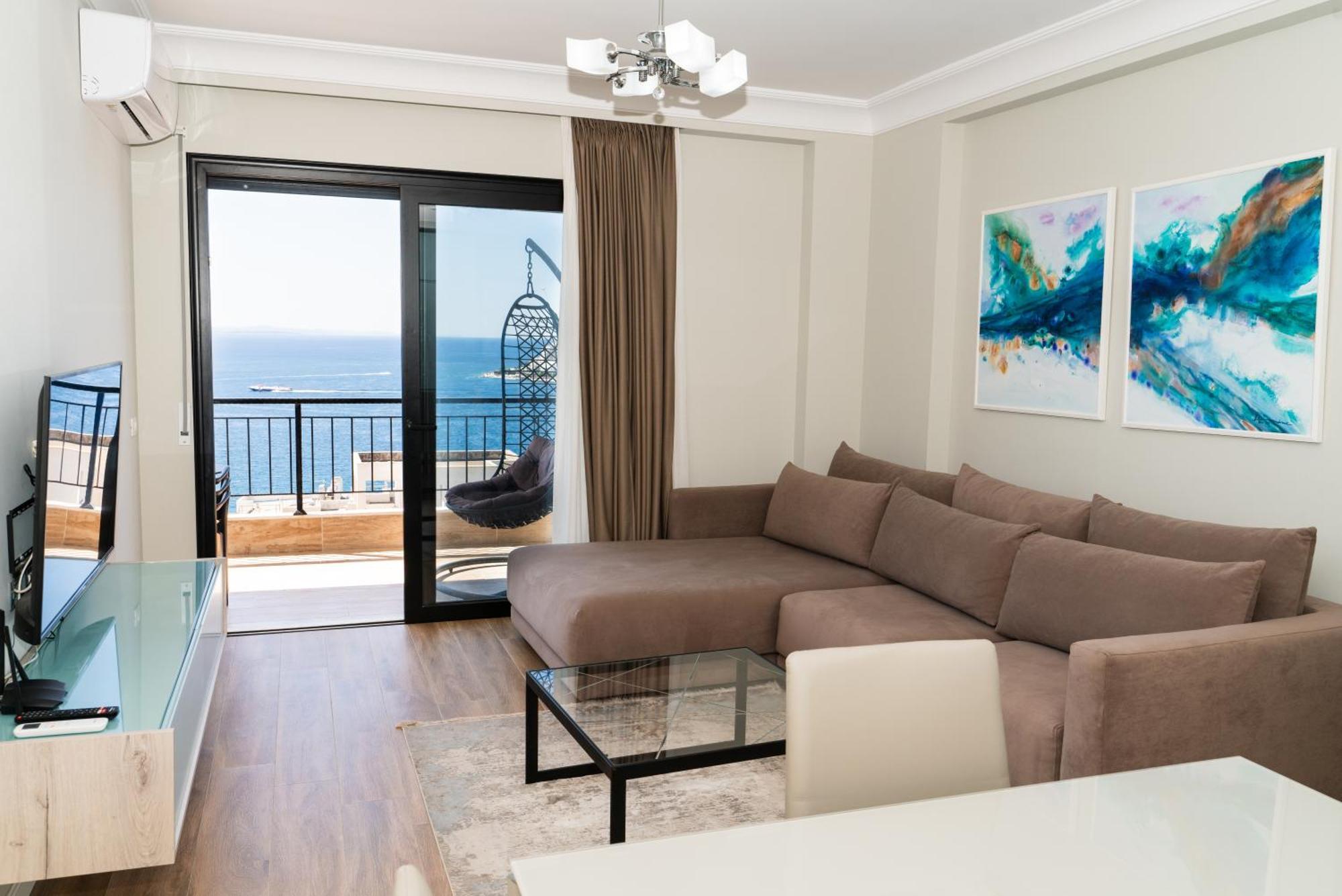 Blissful Apartments Sarande Exterior photo